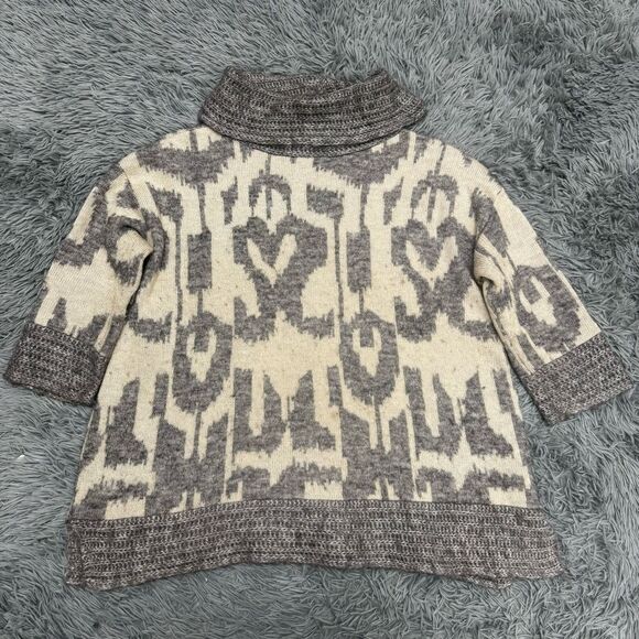 Chico's Sweaters - Chicos Turtle Neck Quarter Sleeve Sweater Size 1(8)